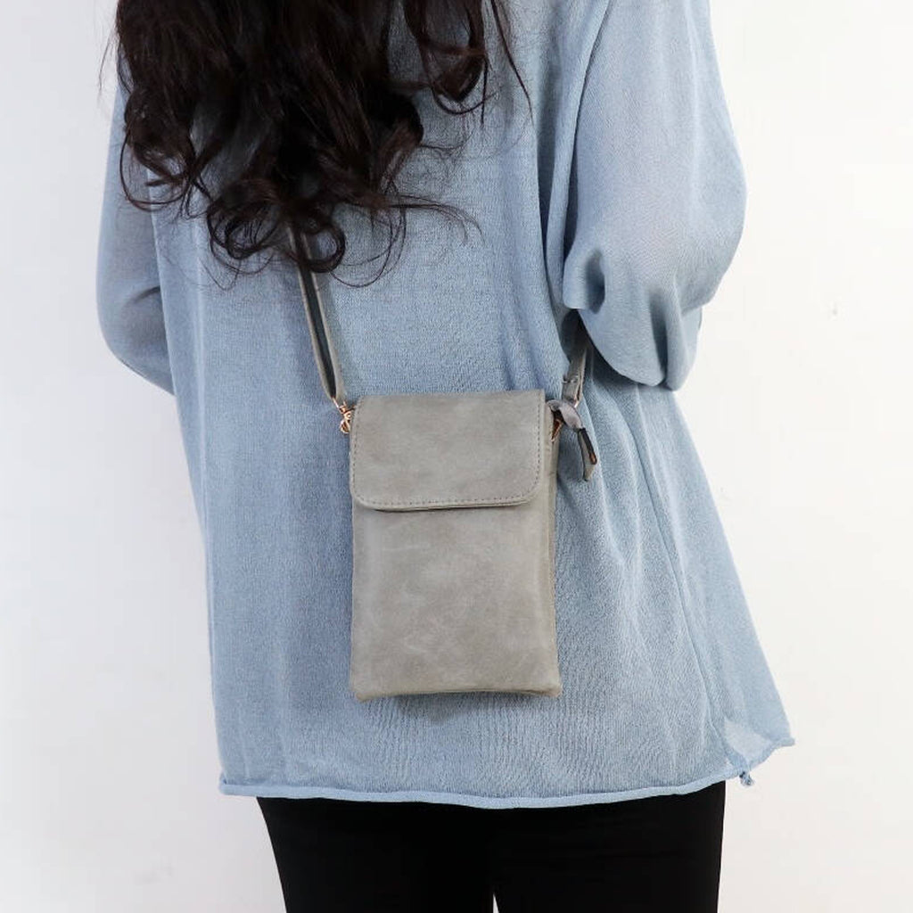 Adjustable Phone Pouch, Light & Secure