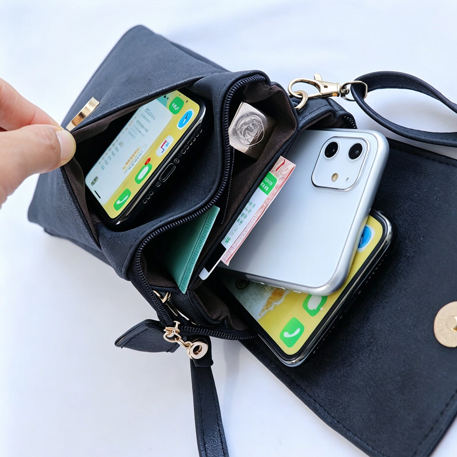 Adjustable Phone Pouch, Light & Secure